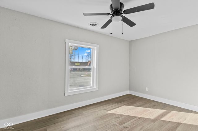 211 N Armstrong Street, Crothersville, IN 47229