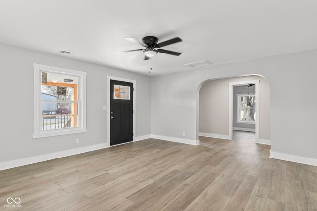 211 N Armstrong Street, Crothersville, IN 47229