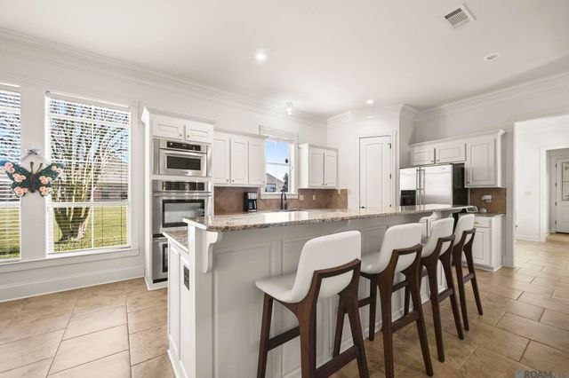 59270 Island Dr, Plaquemine, LA 70764