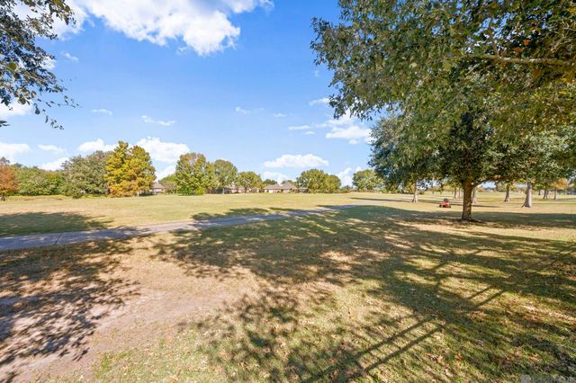 59270 Island Dr, Plaquemine, LA 70764