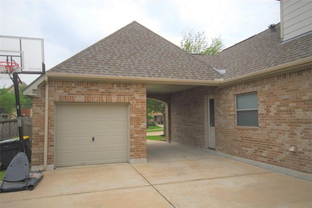 12413 Page Crest Lane, Pearland, TX 77584