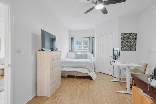 4304 BAYSIDE VILLAGE DRIVE 201, Tampa, FL 33615