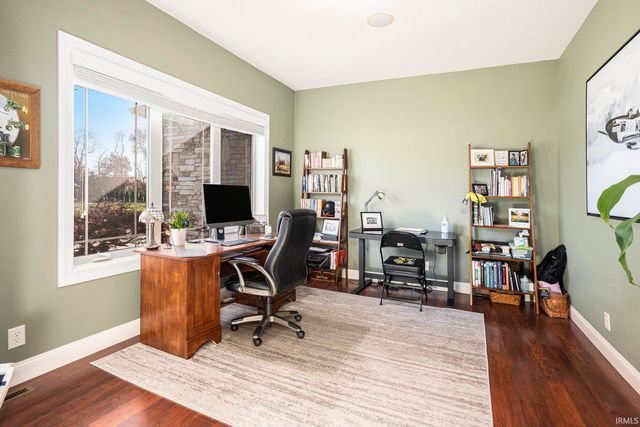 30351 Deer Pointe, Granger, IN 46530