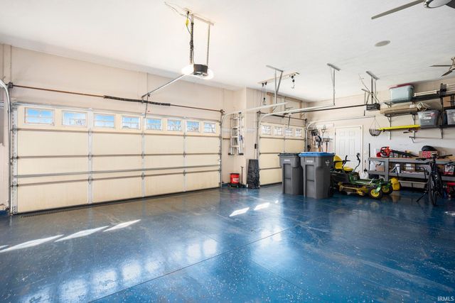 30351 Deer Pointe, Granger, IN 46530