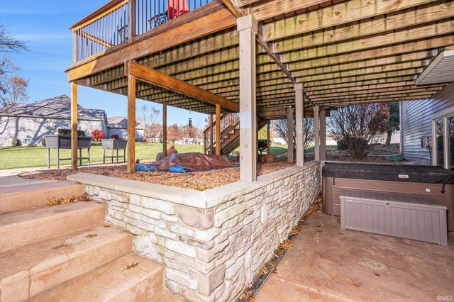 30351 Deer Pointe, Granger, IN 46530