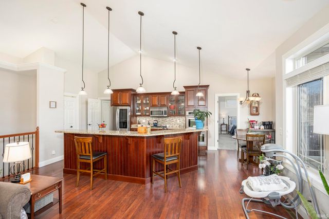 30351 Deer Pointe, Granger, IN 46530