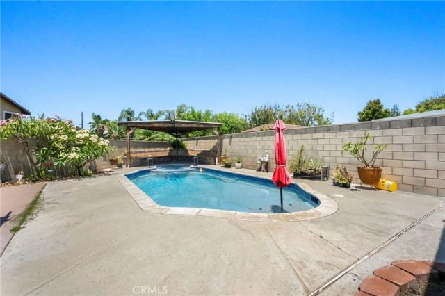 11928 Caballero, Fontana, CA 92337