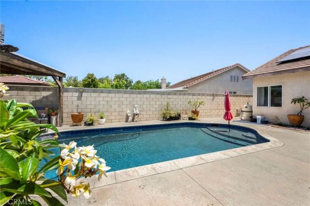 11928 Caballero, Fontana, CA 92337