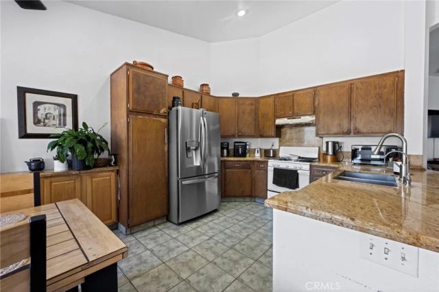 11928 Caballero, Fontana, CA 92337