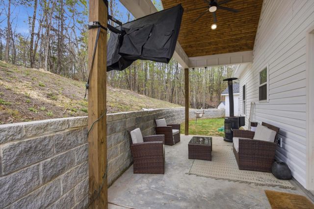 9 Stonecrest Drive, Rock Spring, GA 30739