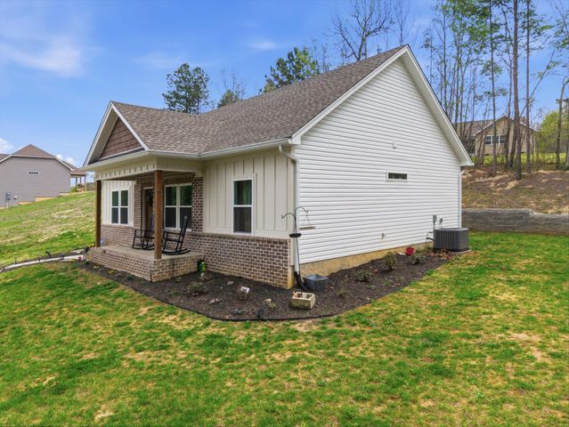 9 Stonecrest Drive, Rock Spring, GA 30739