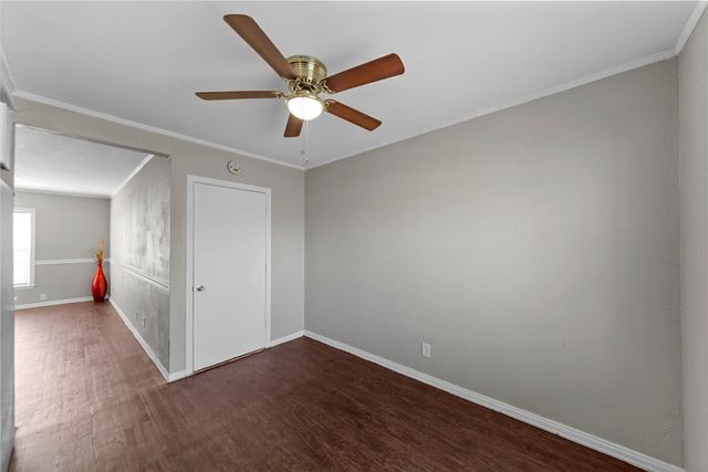 313 W Avenue G, Garland, TX 75040