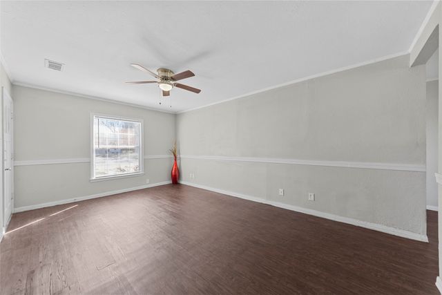 313 W Avenue G, Garland, TX 75040