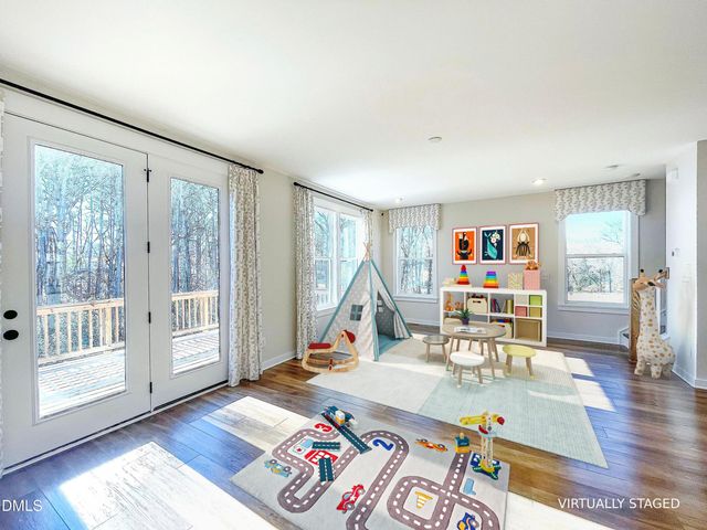 2077 Eva Pearl Drive, Apex, NC 27502