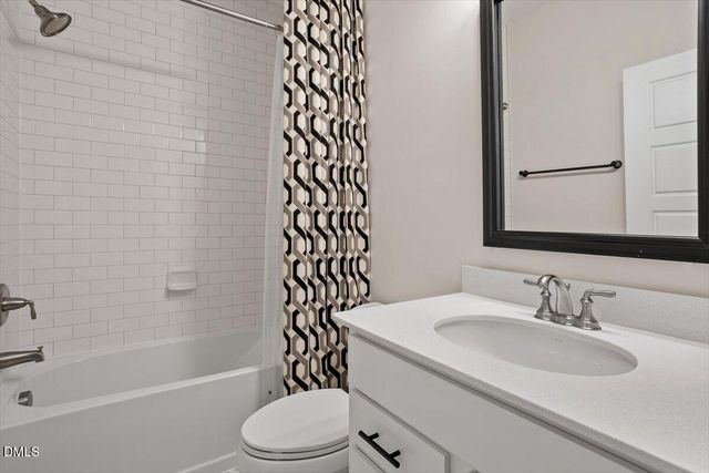 2077 Eva Pearl Drive, Apex, NC 27502