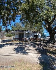 1246 28th Street, Gulfport, MS 39501