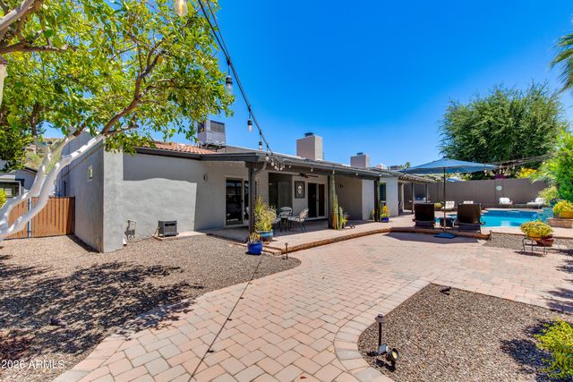 925 E WALTANN Lane, Phoenix, AZ 85022