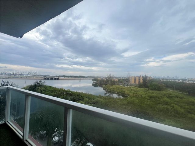 5077 NW 7th St 709, Miami, FL 33126