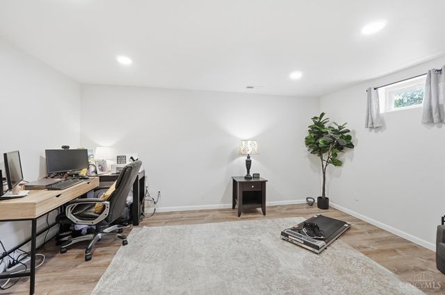 5223 Chateau Way, Fairfield, OH 45014