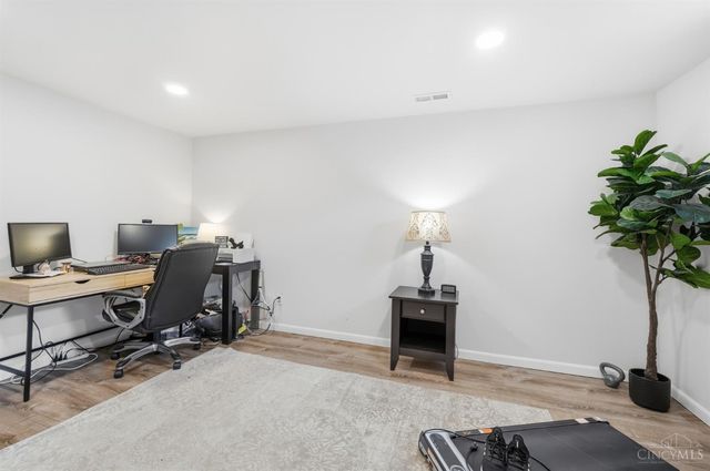 5223 Chateau Way, Fairfield, OH 45014