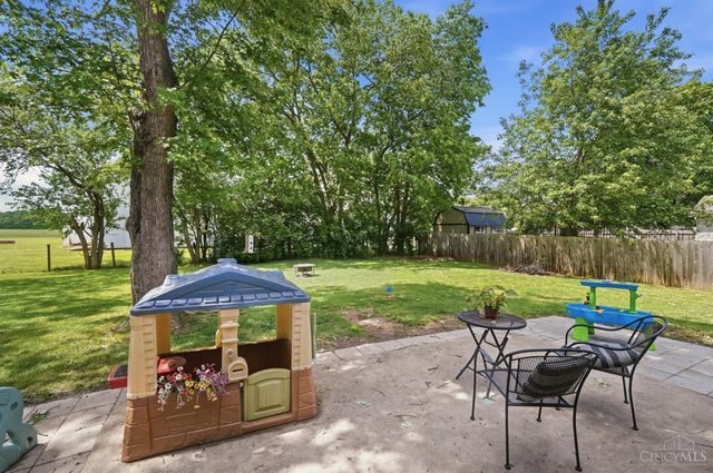 5223 Chateau Way, Fairfield, OH 45014