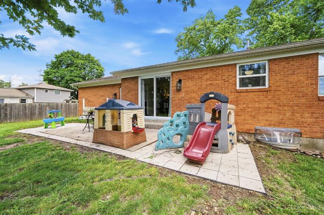 5223 Chateau Way, Fairfield, OH 45014