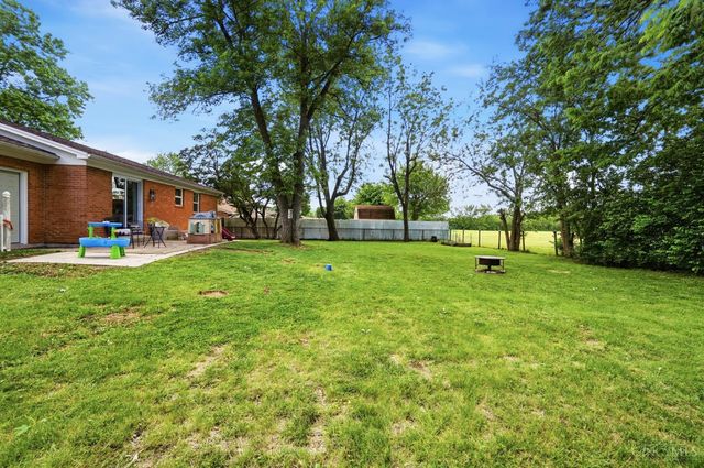 5223 Chateau Way, Fairfield, OH 45014