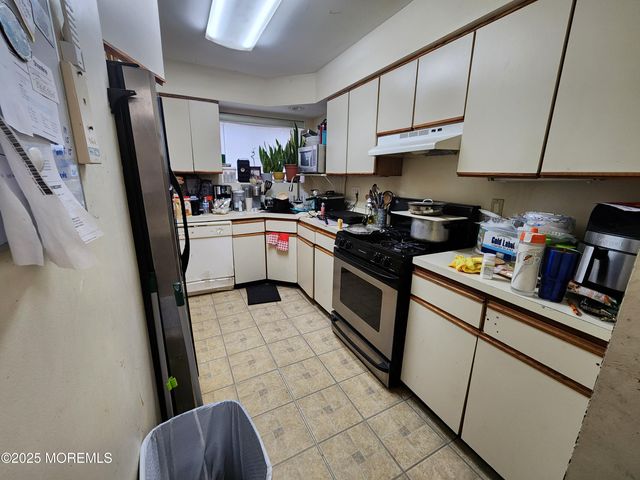 1102 Sawmill Road, 99, Brick, NJ 08724