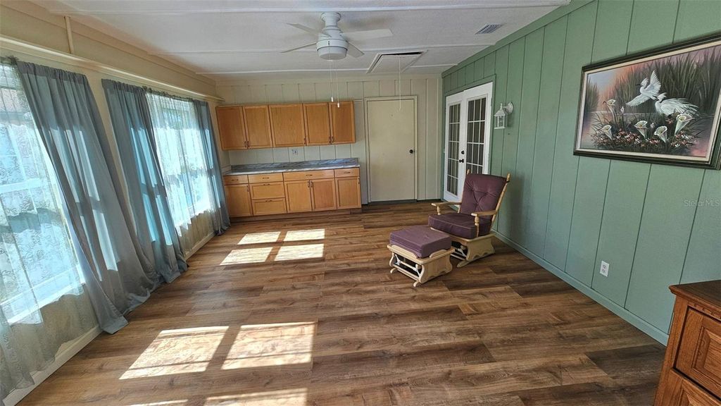 Image 13 of property listing at 26 BIRDIE DRIVE, New Smyrna Beach, FL 32168