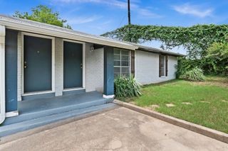 2712 Saint Edwards CIR B, Austin, TX 78704