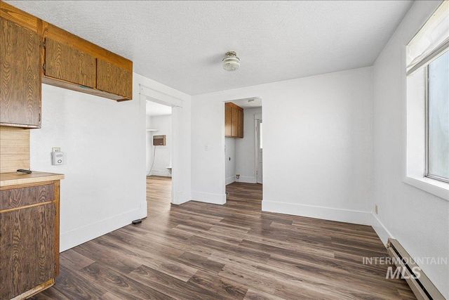 1215 13th Ave S, Nampa, ID 83651