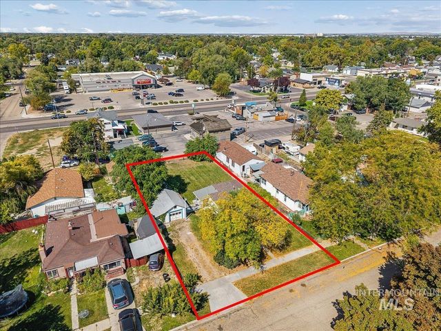 1215 13th Ave S, Nampa, ID 83651