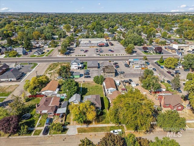 1215 13th Ave S, Nampa, ID 83651