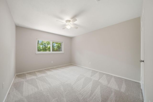 99 Summer Crest Circle, The Woodlands, TX 77381