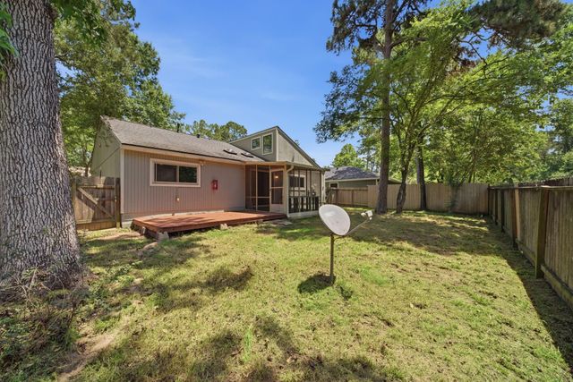 99 Summer Crest Circle, The Woodlands, TX 77381
