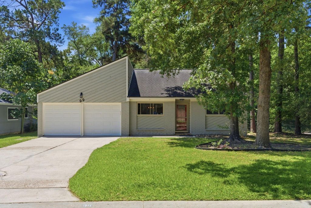 99 Summer Crest Circle, The Woodlands, TX 77381