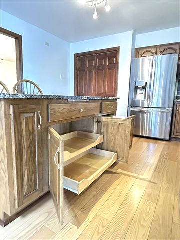4216 Clendenning Rd, Richland, PA 15044