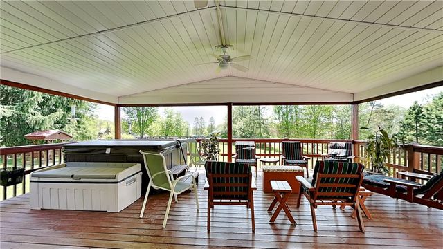 4216 Clendenning Rd, Richland, PA 15044