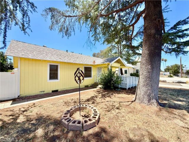 41861 Acacia Avenue, Hemet, CA 92544