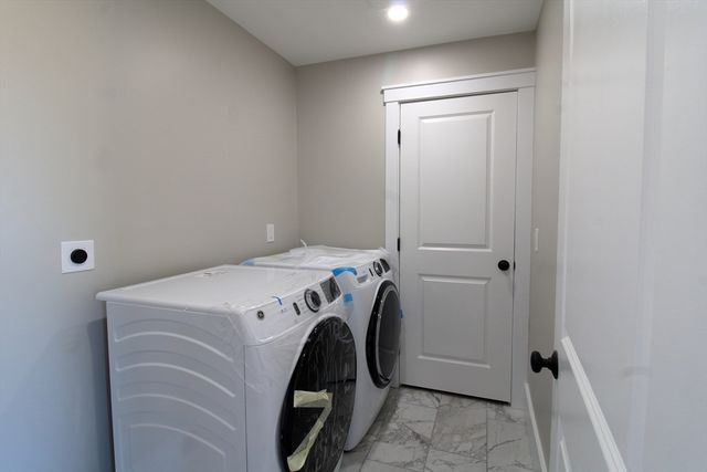 252 Pine St, Rehoboth, MA 02769