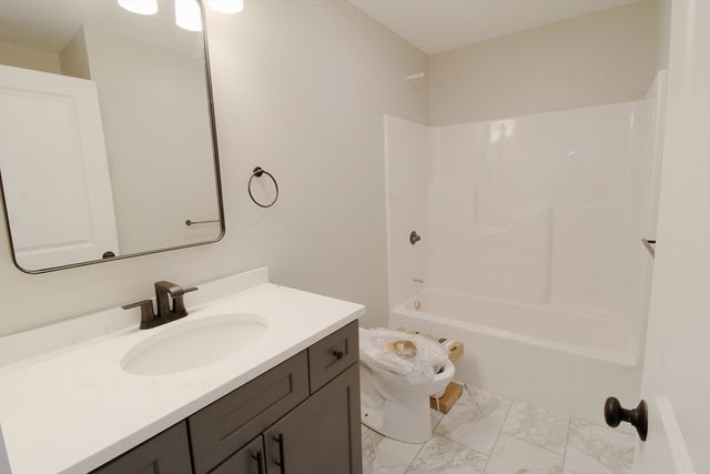 252 Pine St, Rehoboth, MA 02769