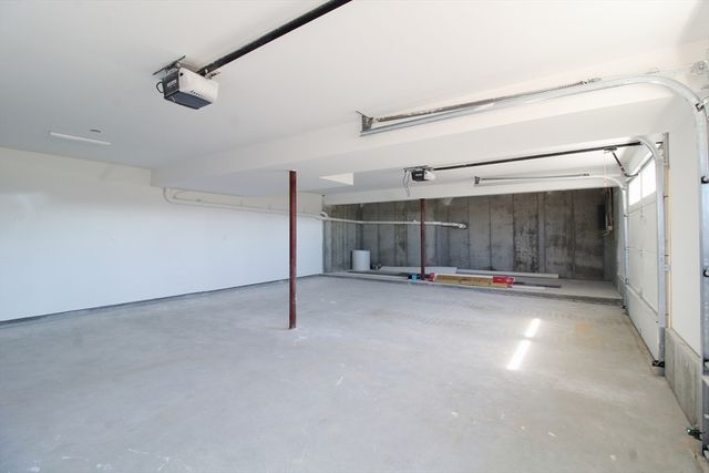 252 Pine St, Rehoboth, MA 02769