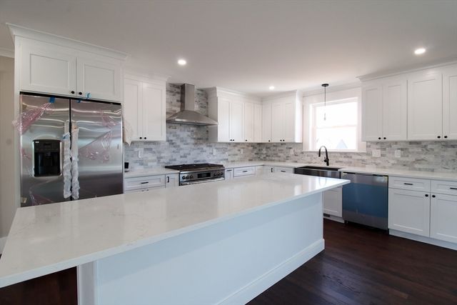 252 Pine St, Rehoboth, MA 02769