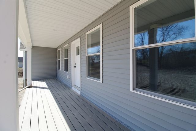 252 Pine St, Rehoboth, MA 02769