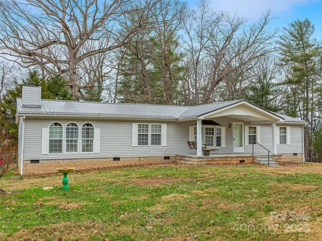 155 Maple Ridge Road, Candler, NC 28715