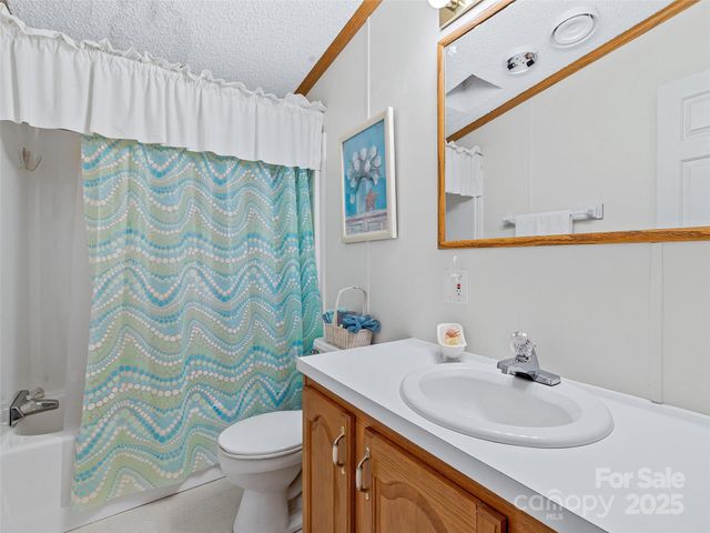 155 Maple Ridge Road, Candler, NC 28715