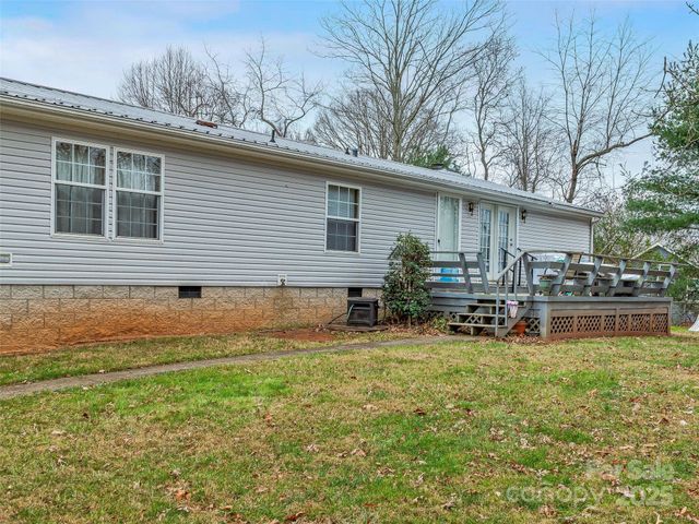 155 Maple Ridge Road, Candler, NC 28715