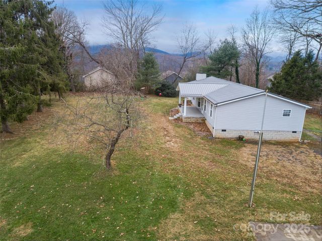 155 Maple Ridge Road, Candler, NC 28715