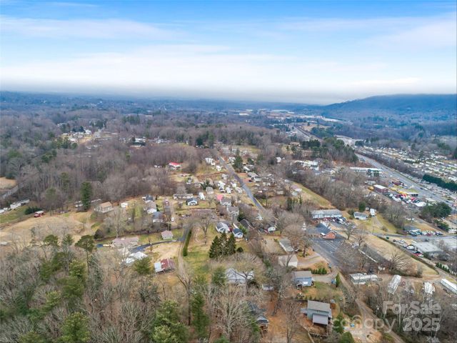 155 Maple Ridge Road, Candler, NC 28715