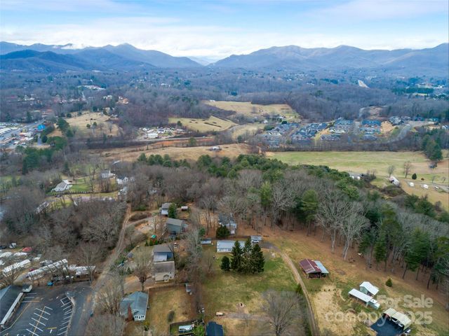 155 Maple Ridge Road, Candler, NC 28715